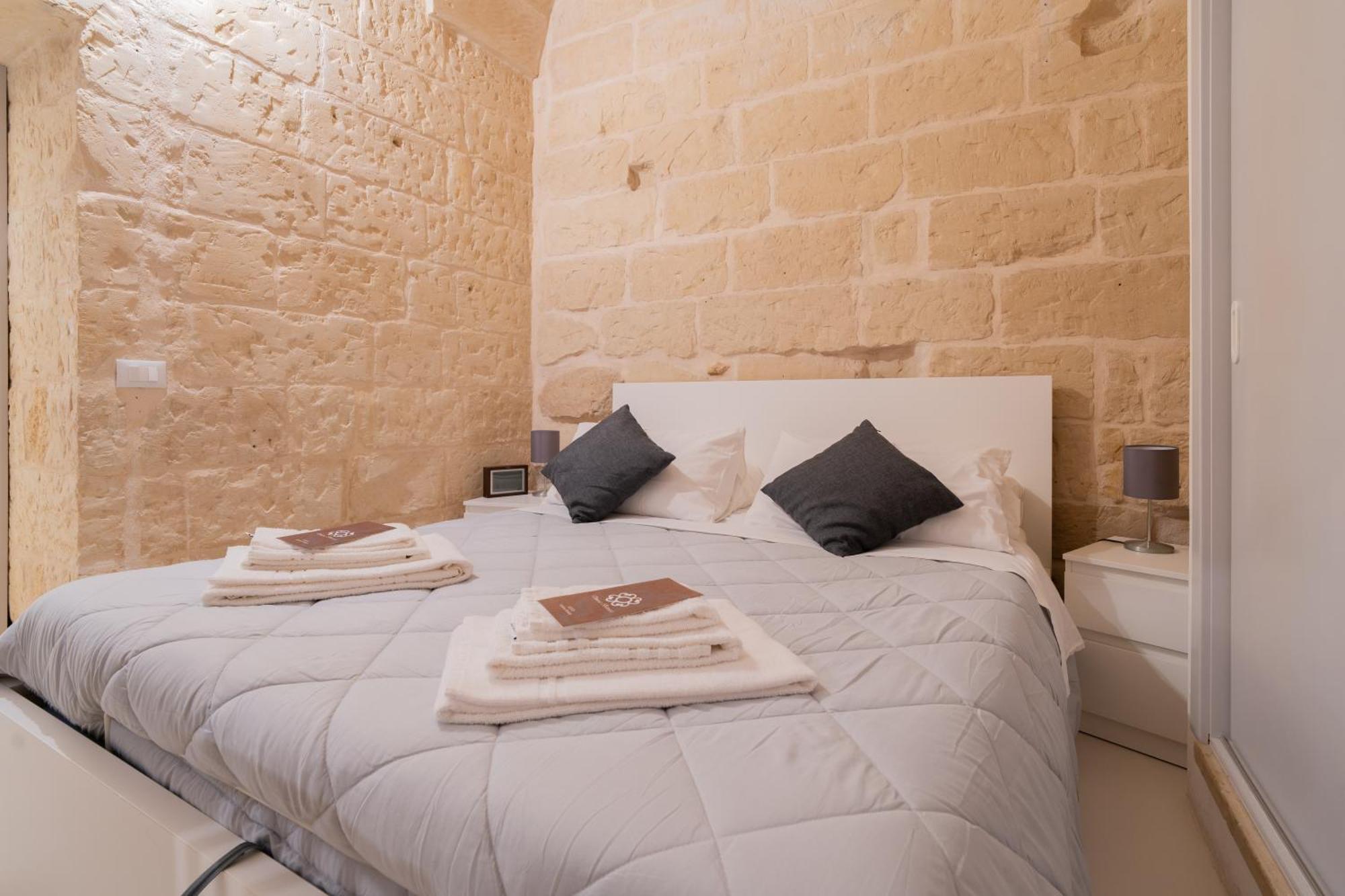 Dimora Barocca Apartment Irene Lecce Exteriér fotografie